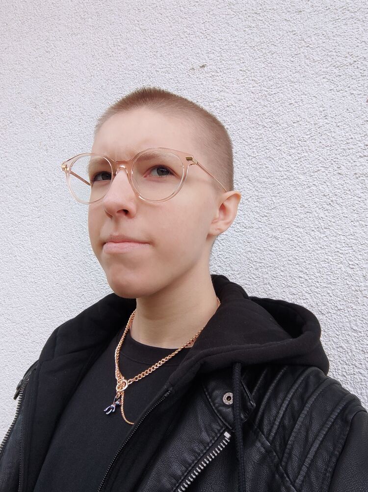  ,   , 20 ,   c 