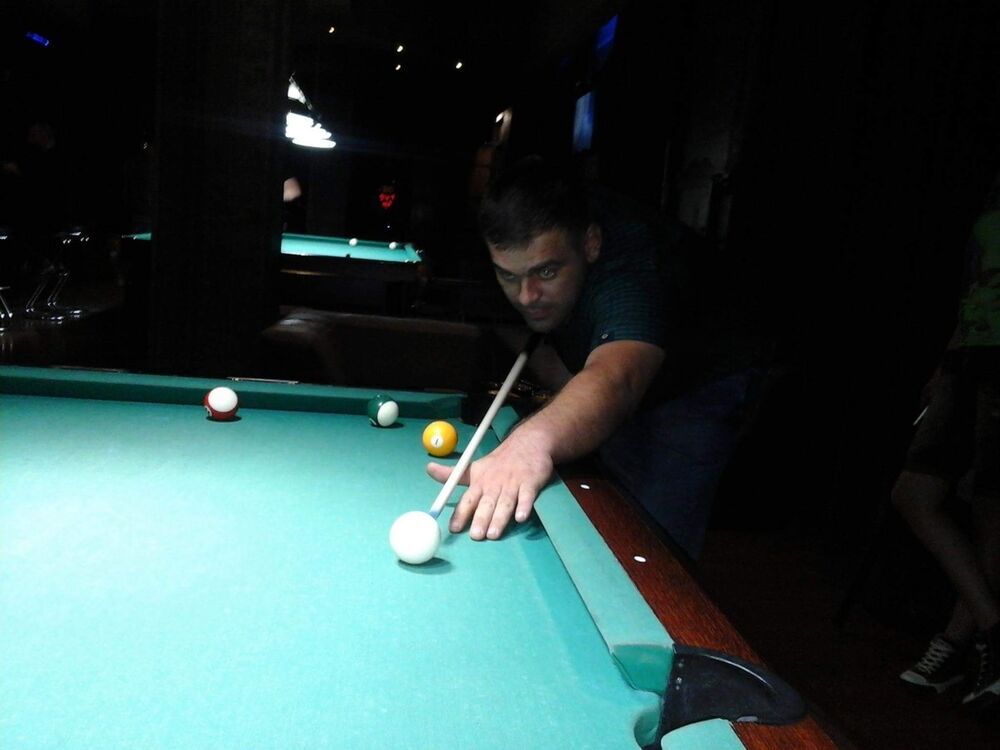  17518430  Dima, 38 ,    