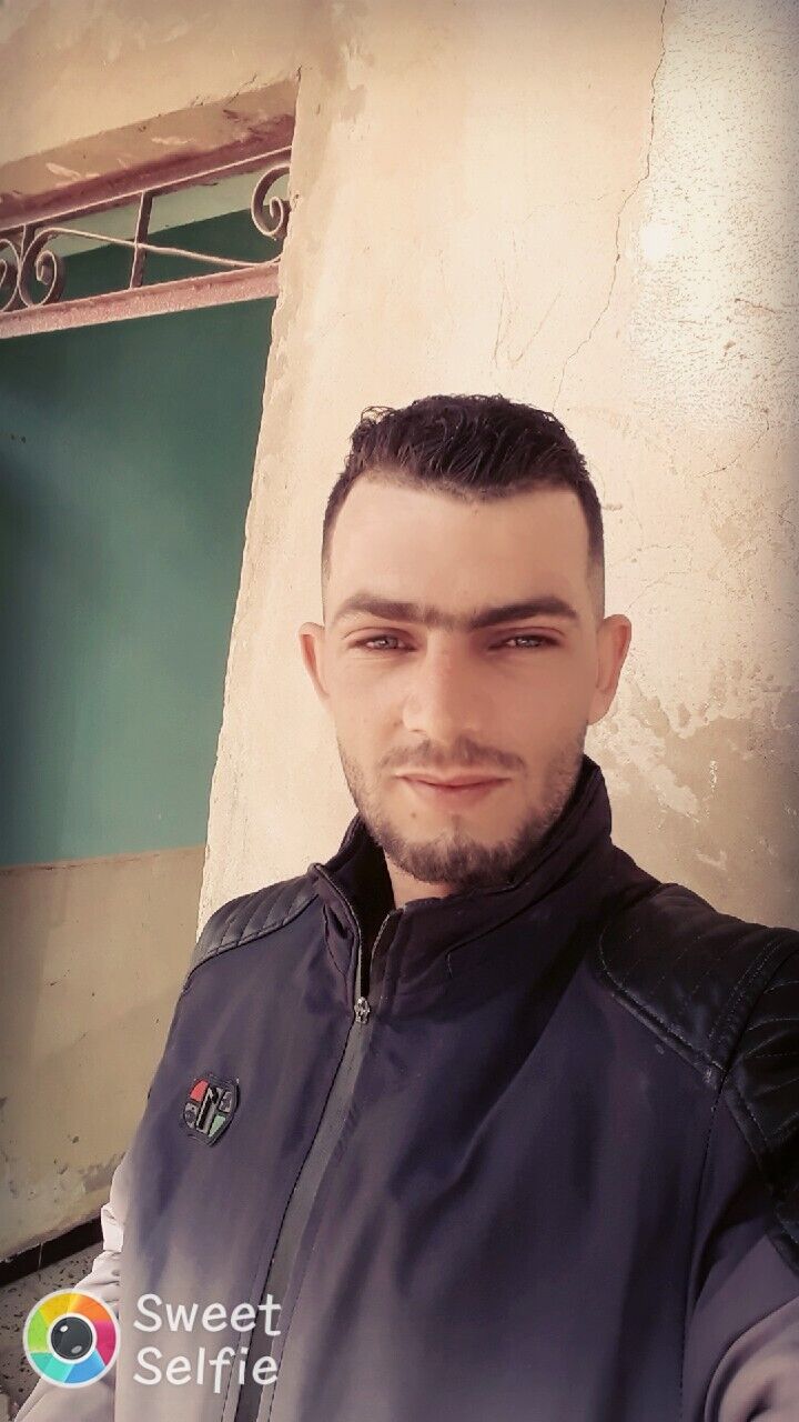  ,   Abdou, 28 ,   ,   