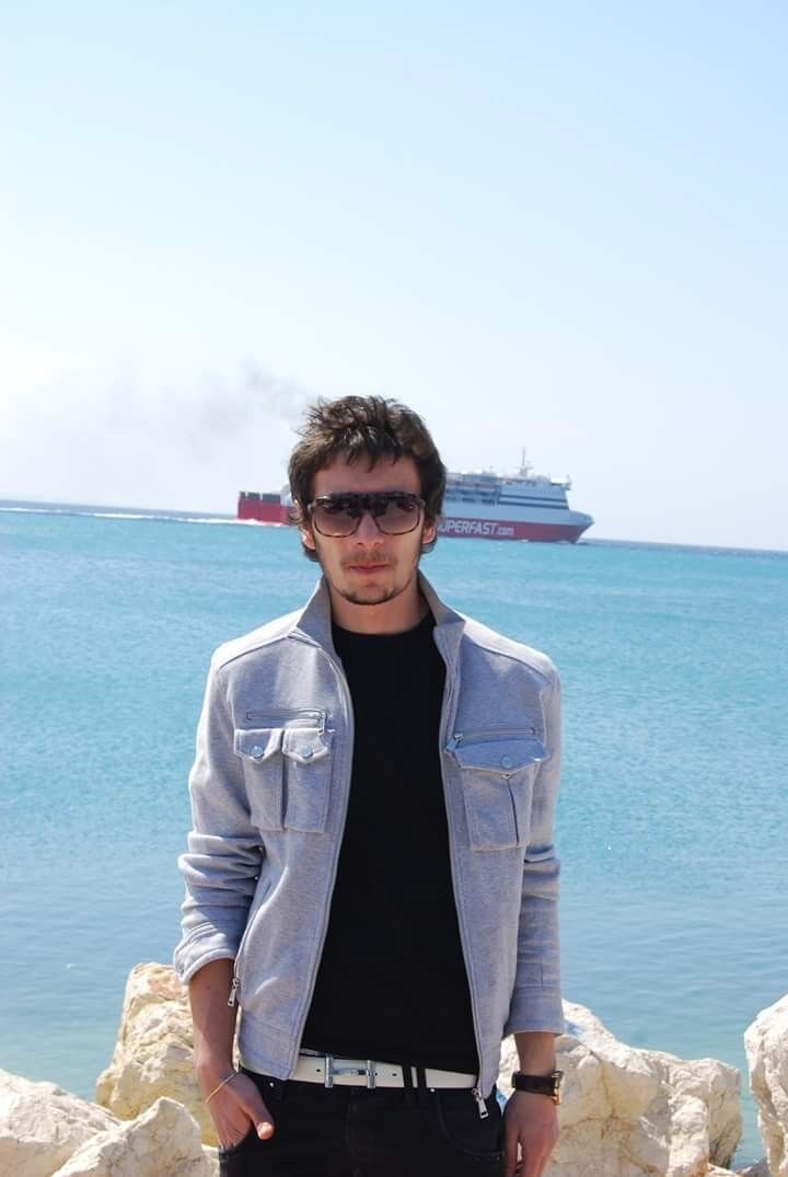  ,   Spectre, 35 ,   