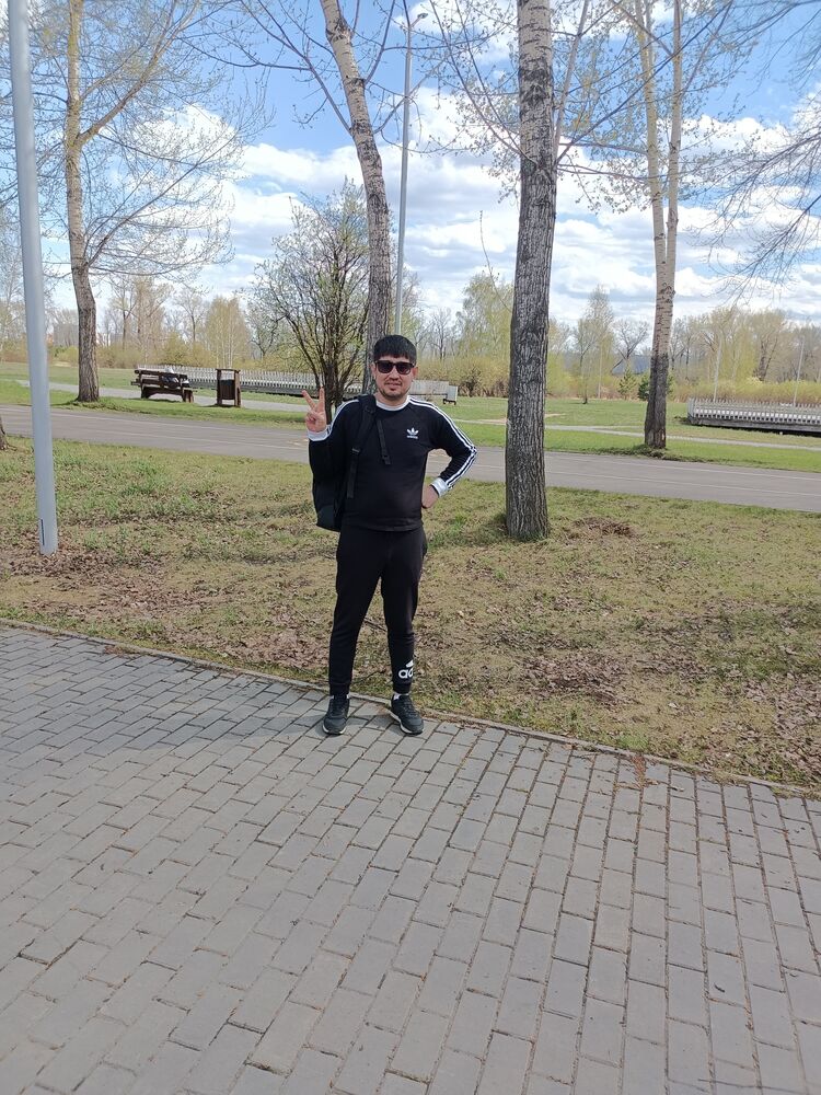  48558690  , 42 ,    