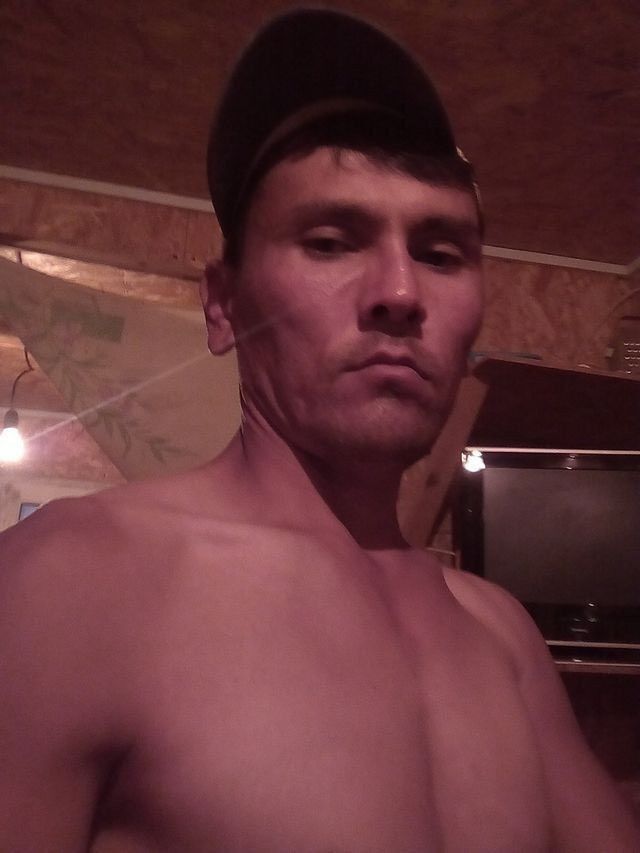  10394510  Alik, 37 ,    