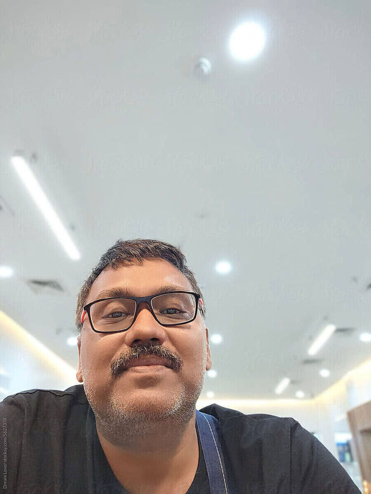  50469260  Georgearthur, 52 ,    Abbots Langley