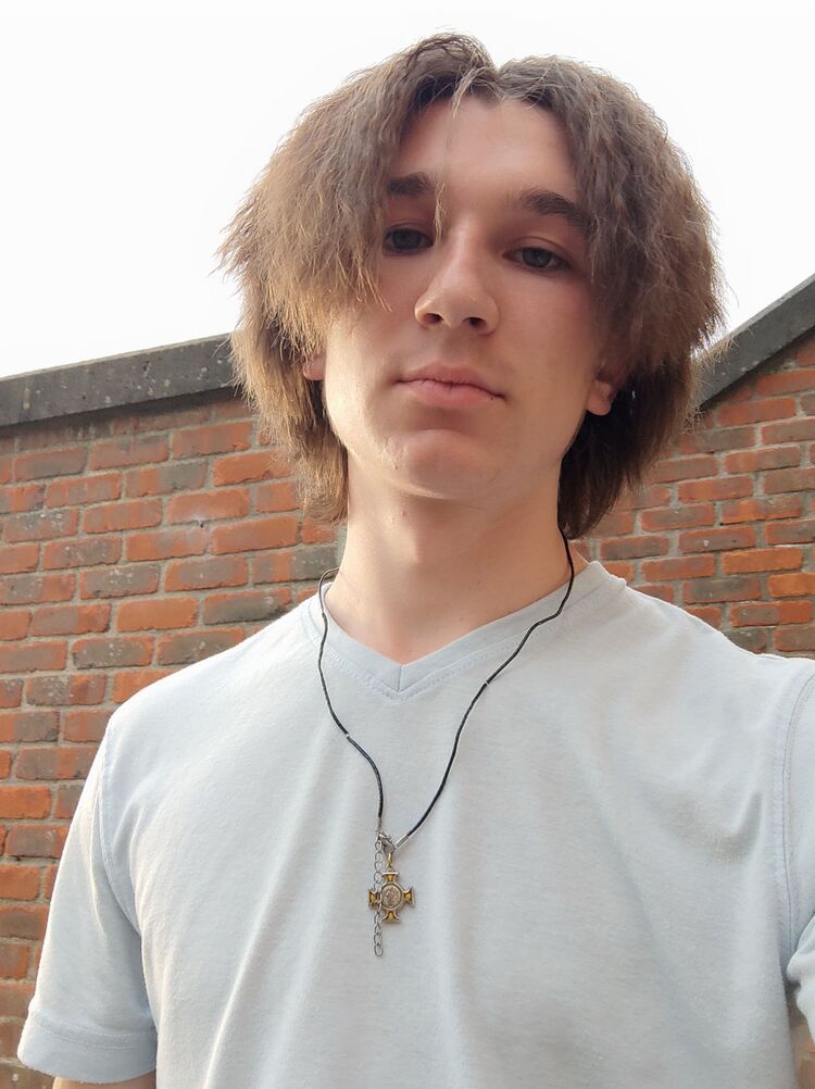  53926340  Bohdan, 23 ,    