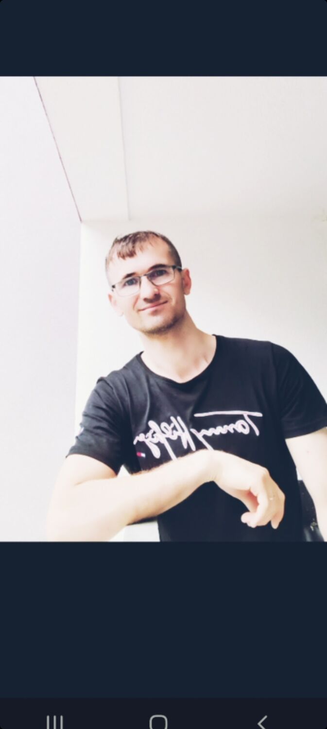  ,   Eugen, 39 ,   ,   