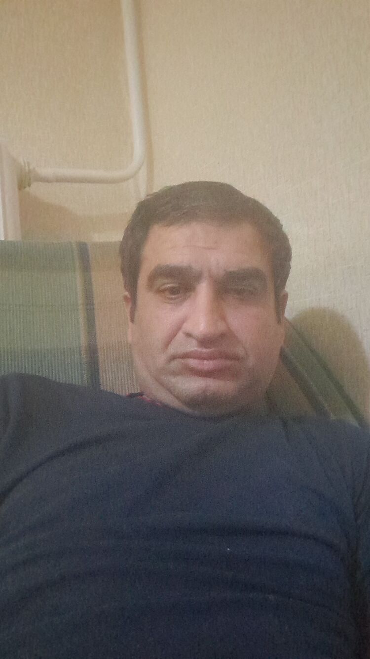  40469230  , 44 ,    