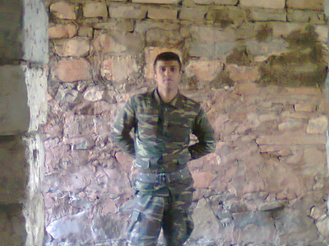 5284850  Elik, 34 ,    