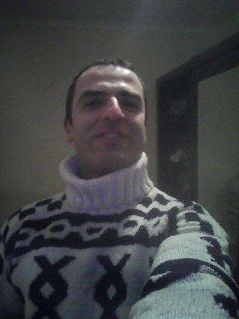  6572510  Sandri, 42 ,    