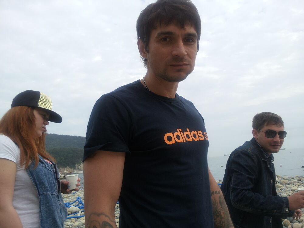  -,   Arthur, 44 ,   , c 