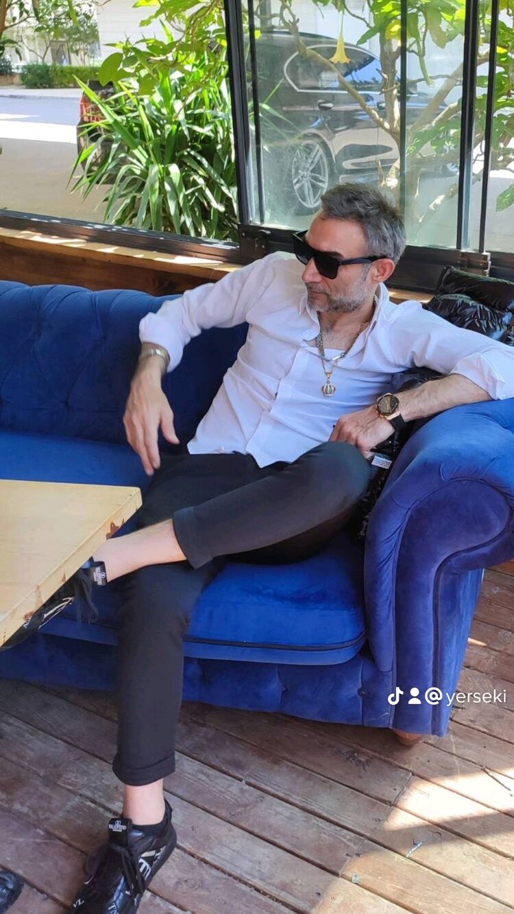  ,   , 44 ,   ,   
