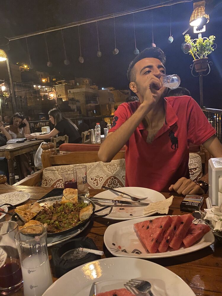  29180270  Mehmet, 24 ,    Kami-Renjaku
