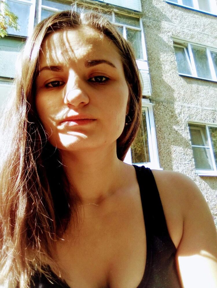  50495920  Nadezhda, 27 ,    