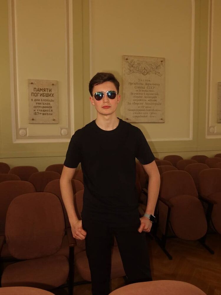  53892760  , 18 ,    -