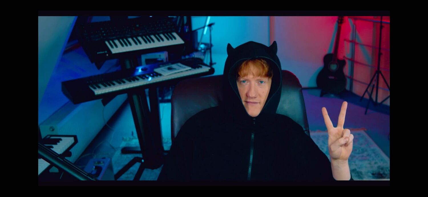  43475270  , 23 ,    -