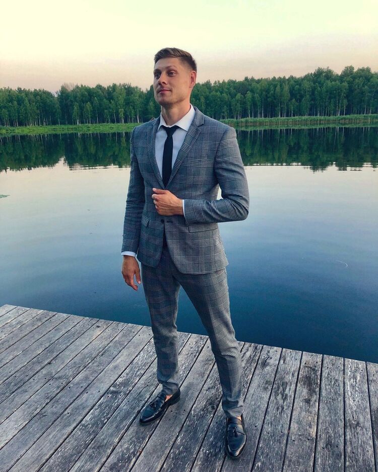  17244700  Nikita, 36 ,    