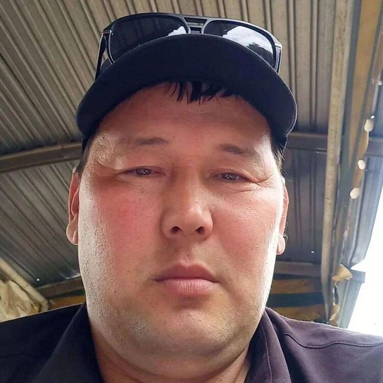  32295530  Sharapatdyn, 45 ,    