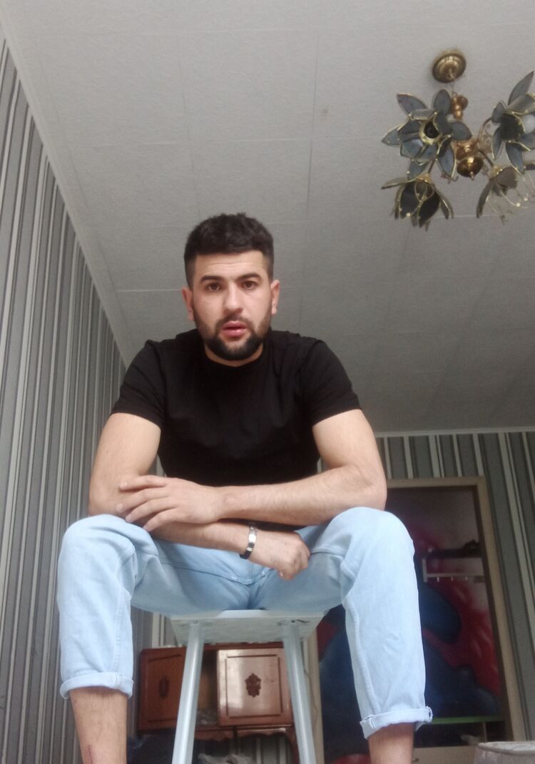  ,   Demir, 30 ,   ,   