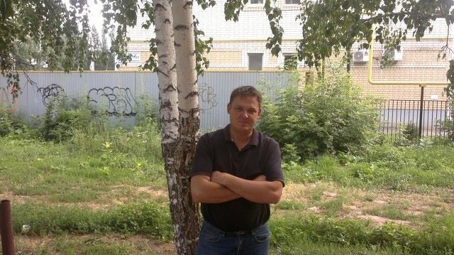  ,   Dima, 49 ,  