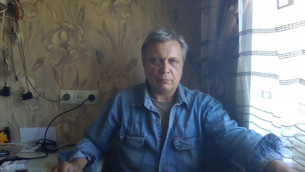  ,   Maiklai, 57 ,   