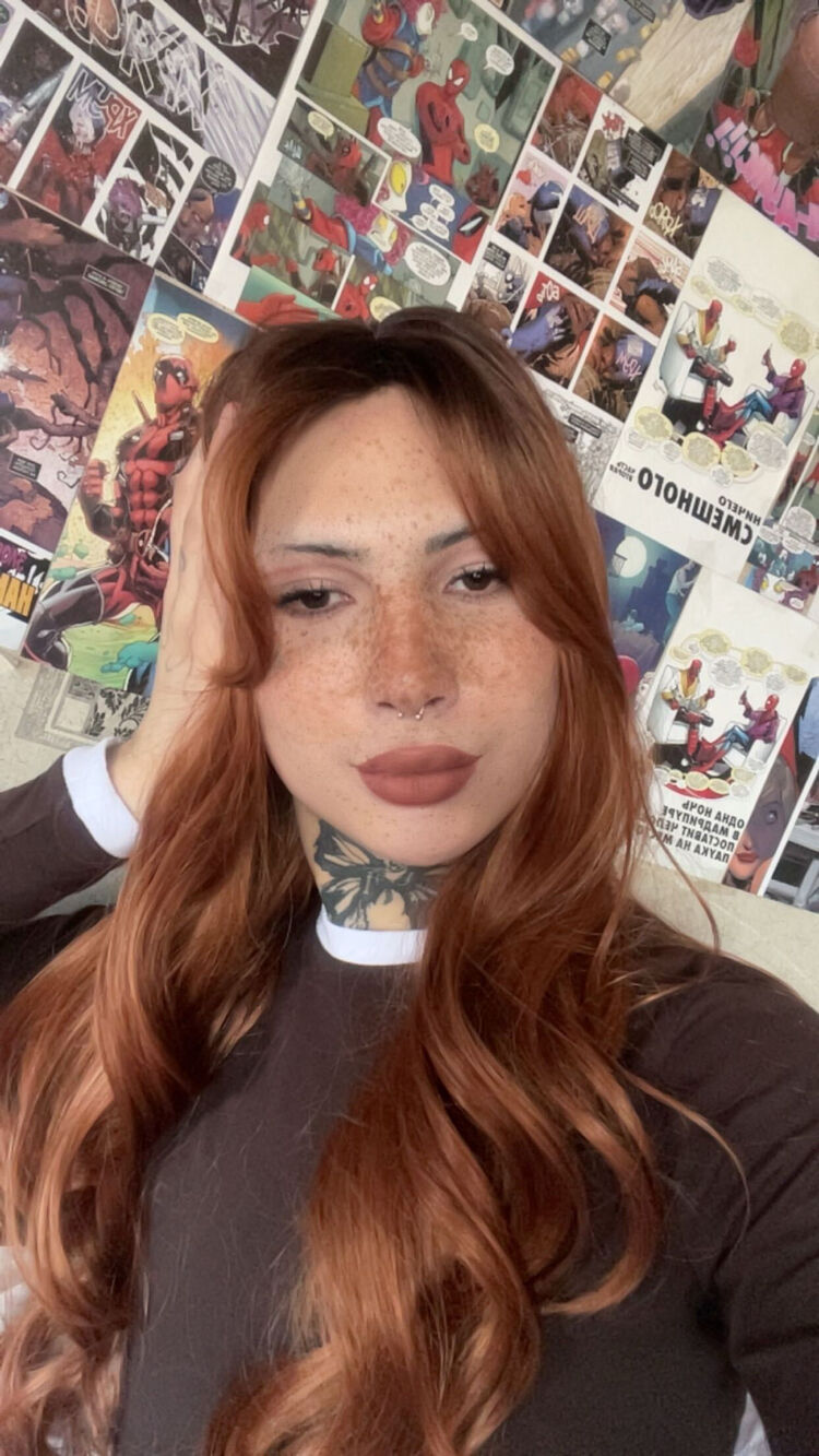 ���������� ����������, ���� ������� Molly, 19 ���, ������������ ��� ������, ����� � ���������