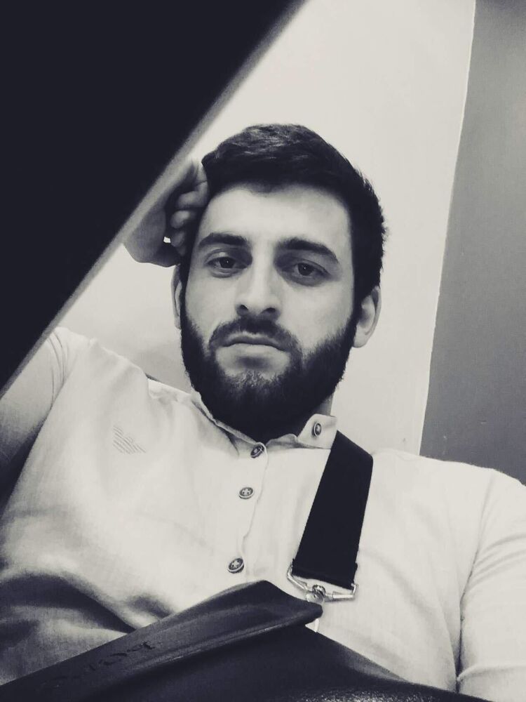  43233280  Magomed, 29 ,    