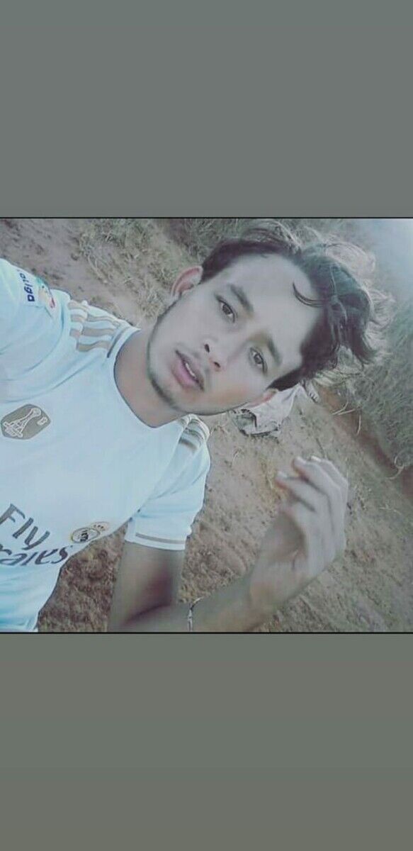  22347320  Ayeman, 24 ,    