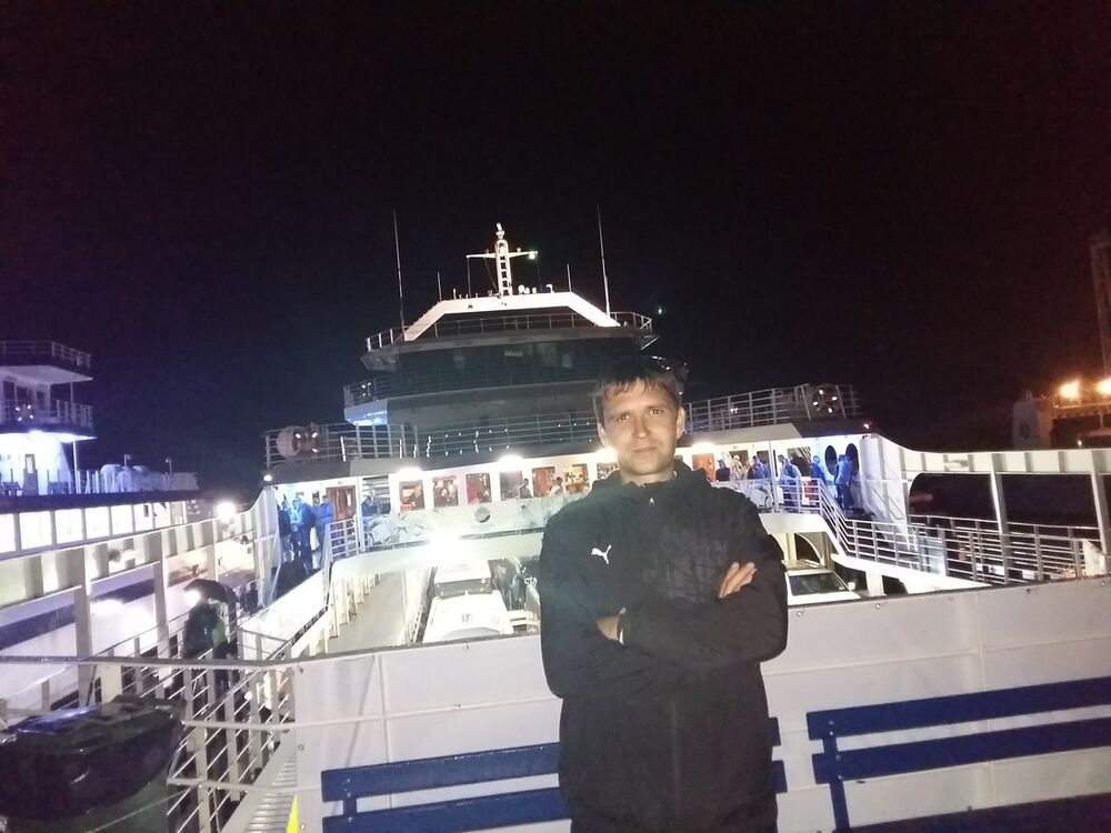  ,   Artem, 29 ,   ,   , c 