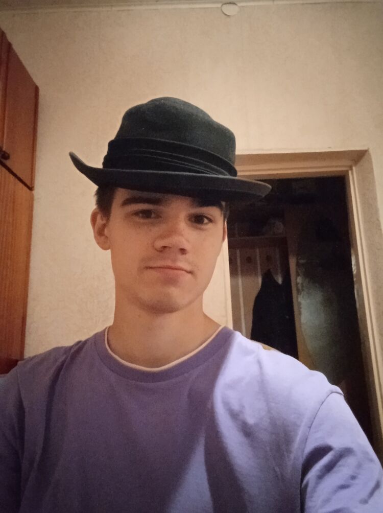  54348420  Daniil, 23 ,    