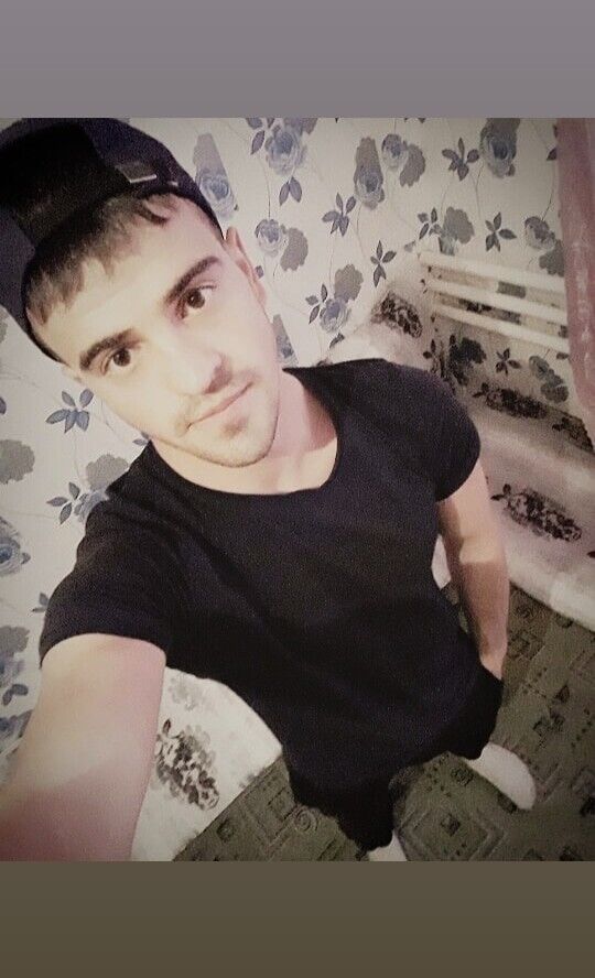  42752910  , 27 ,    