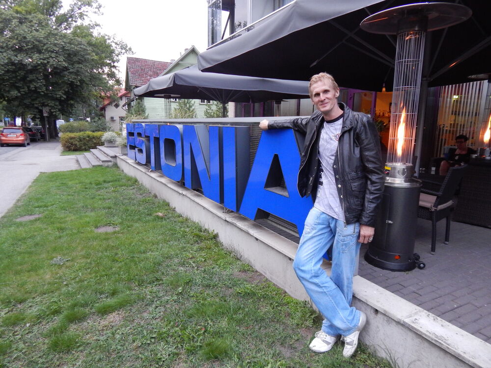  ,   Anatoly, 51 ,   ,   , c , 