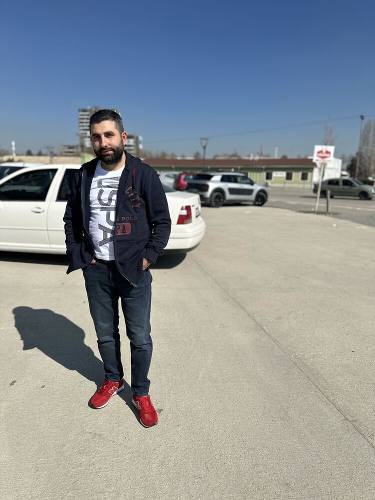  45219820  Bulut, 36 ,    