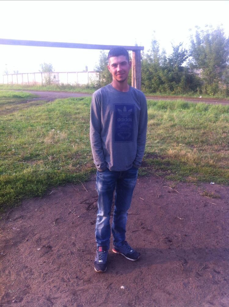  23934180  Ruslan, 30 ,    