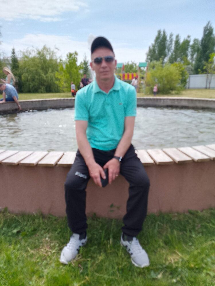  43946690  , 42 ,    