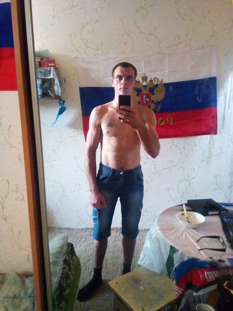  18710700  , 32 ,    