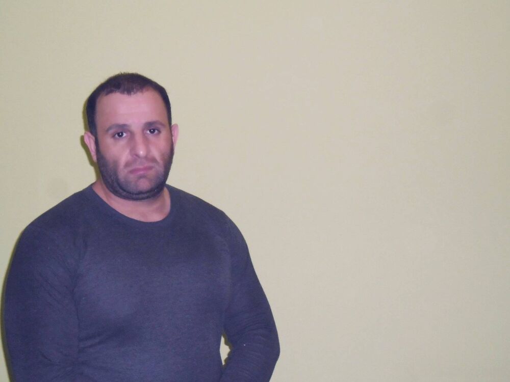  ,   ARMEN, 44 ,   ,   , c 