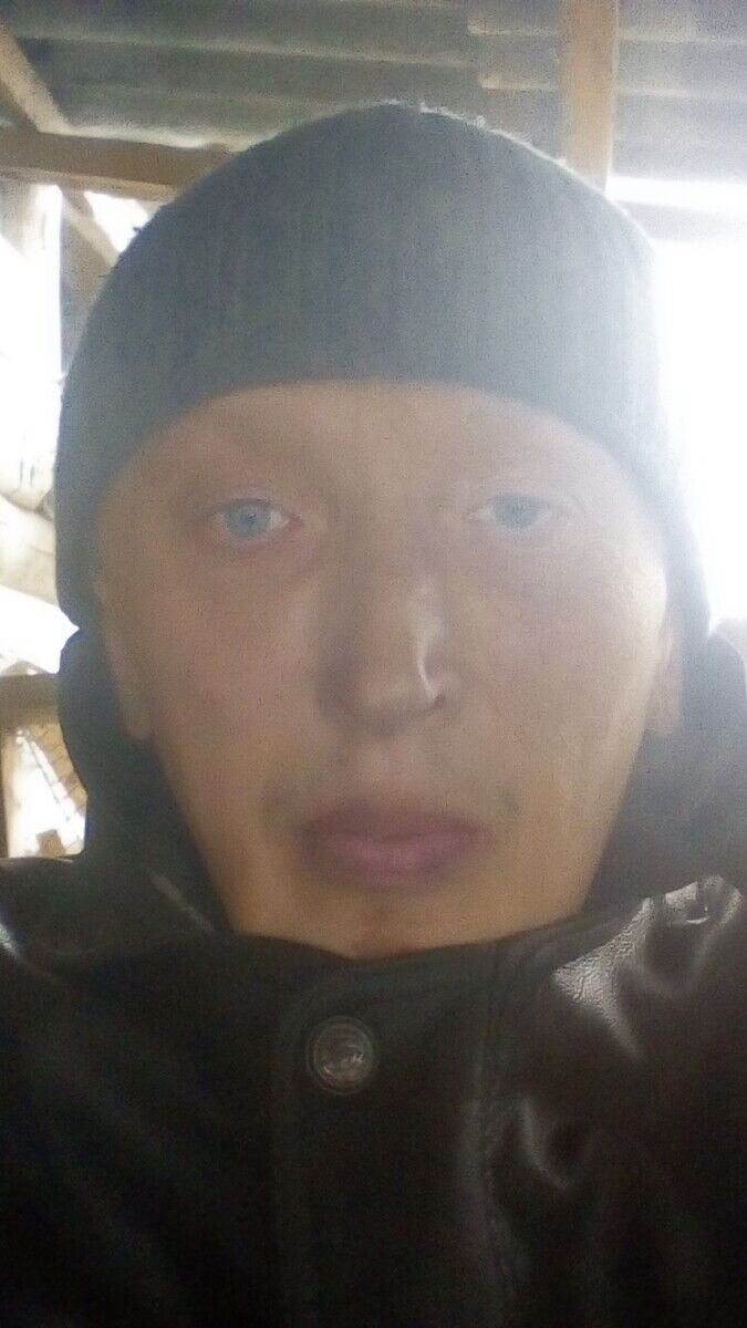  21880750  , 44 ,    