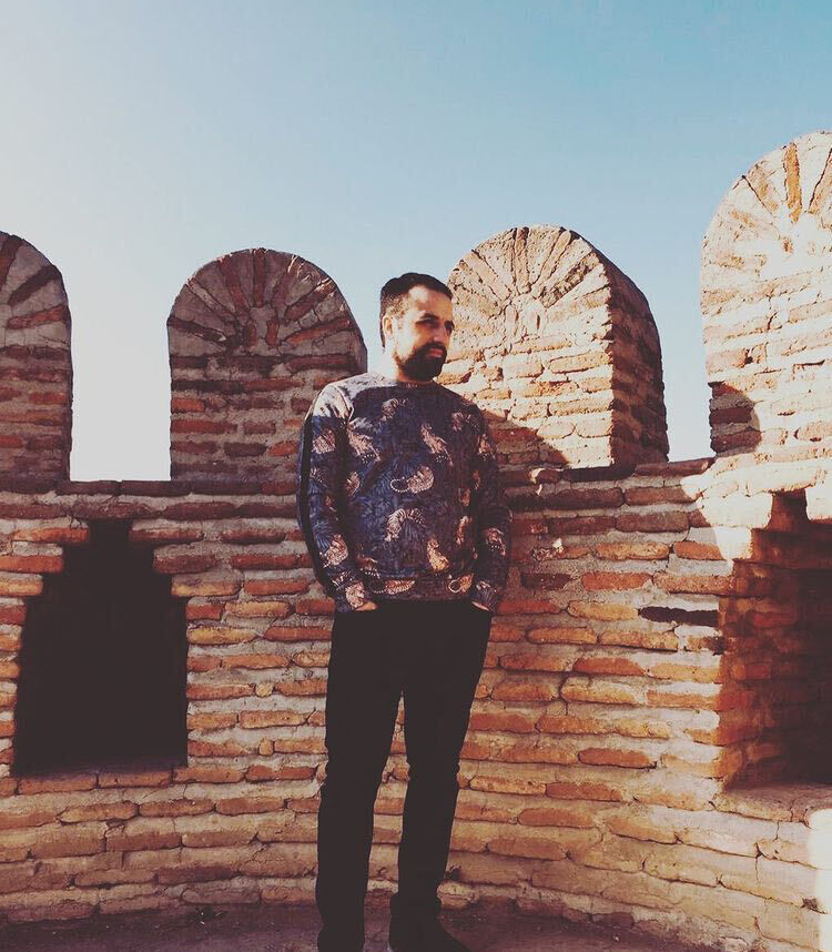  ,   Edgar, 33 ,   ,   , c 