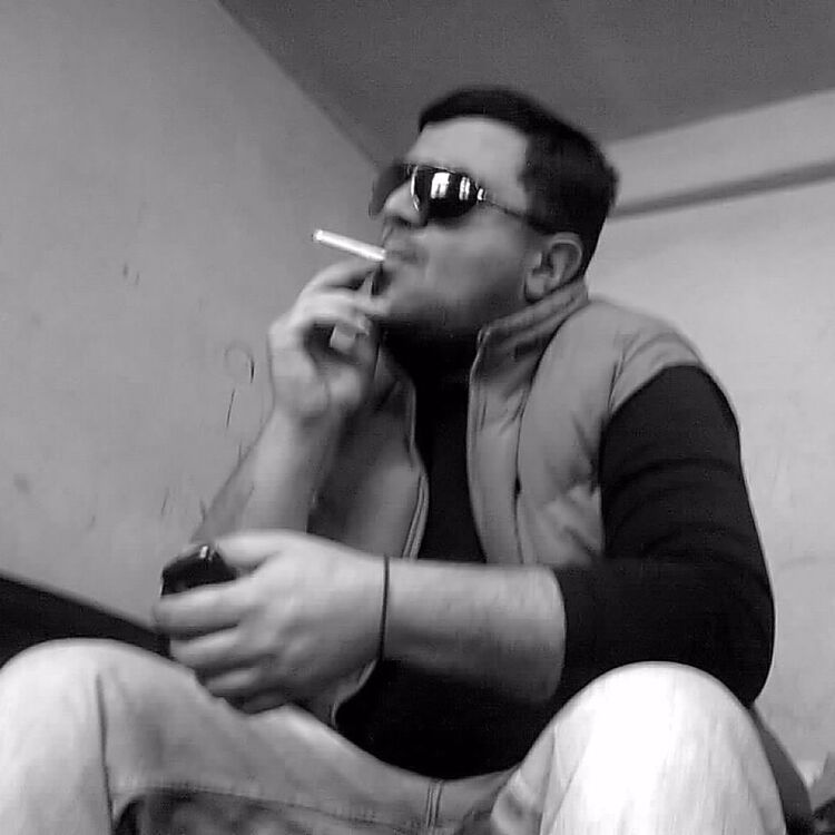  47887390  Lasha, 22 ,    