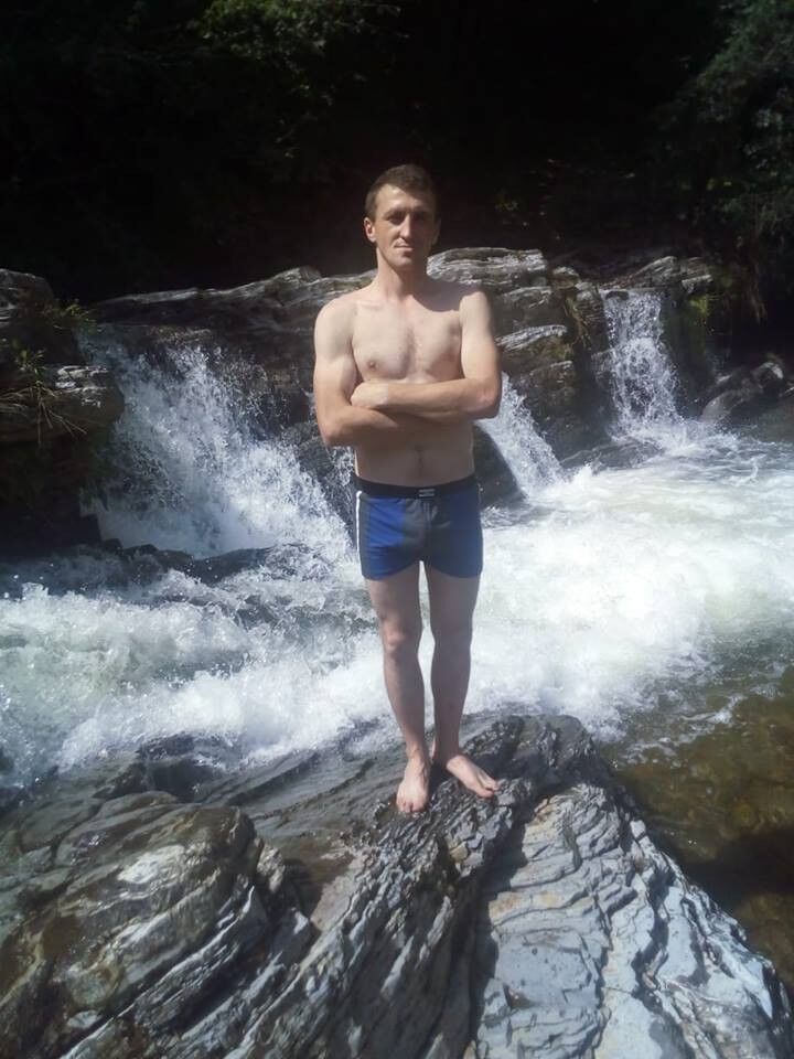  -,   Ivan, 34 ,   