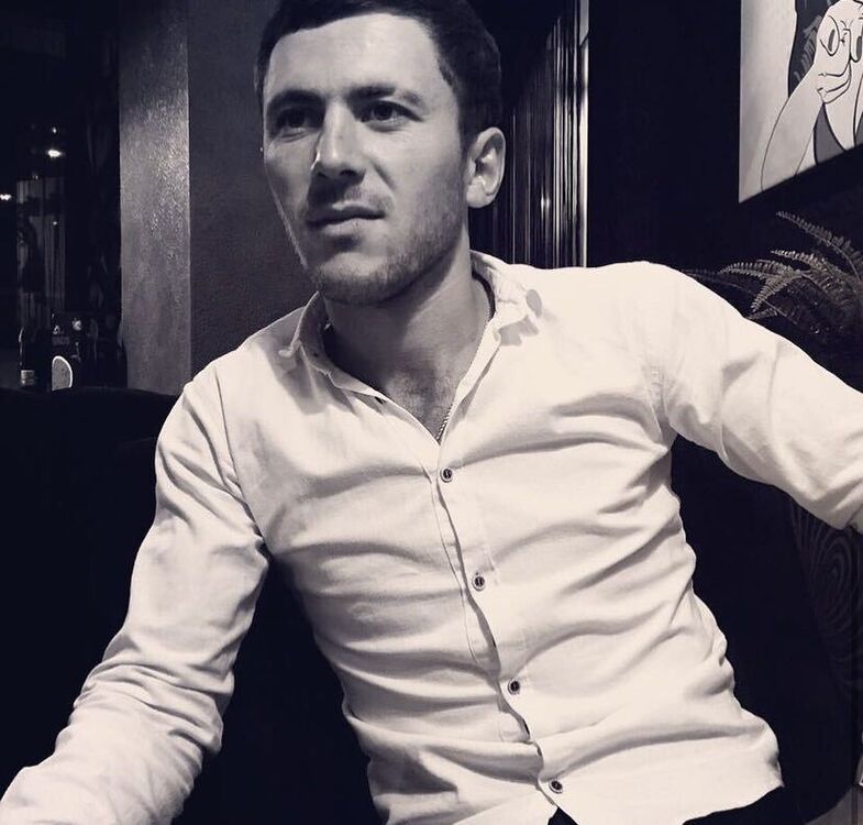  ,   Gagik, 29 ,   ,   