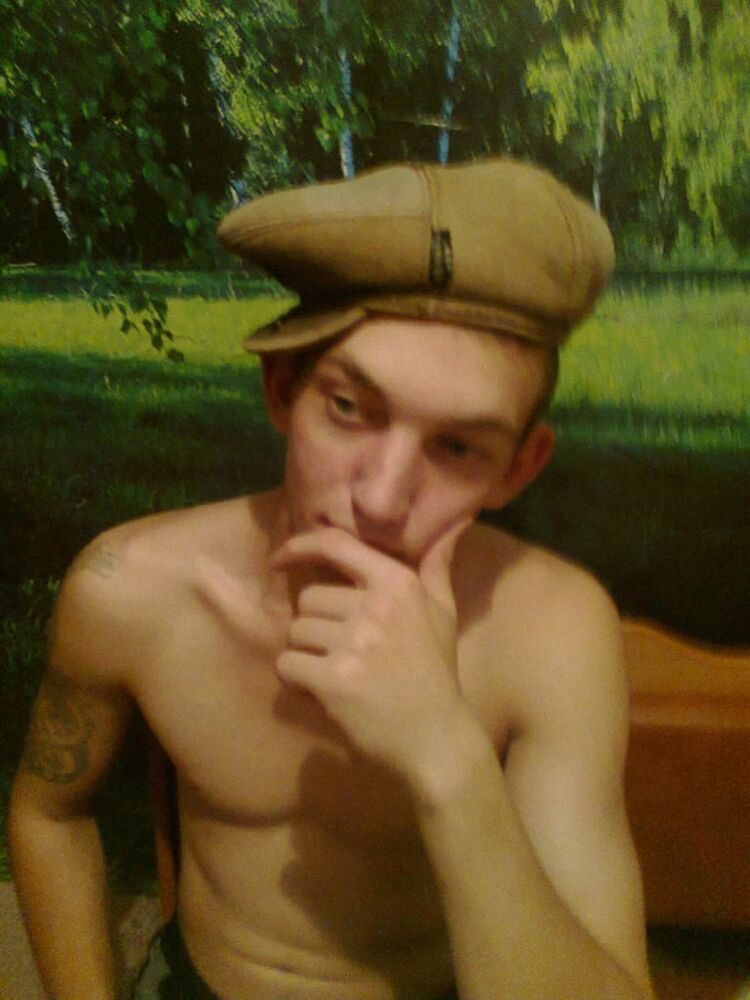  8997810  , 32 ,    