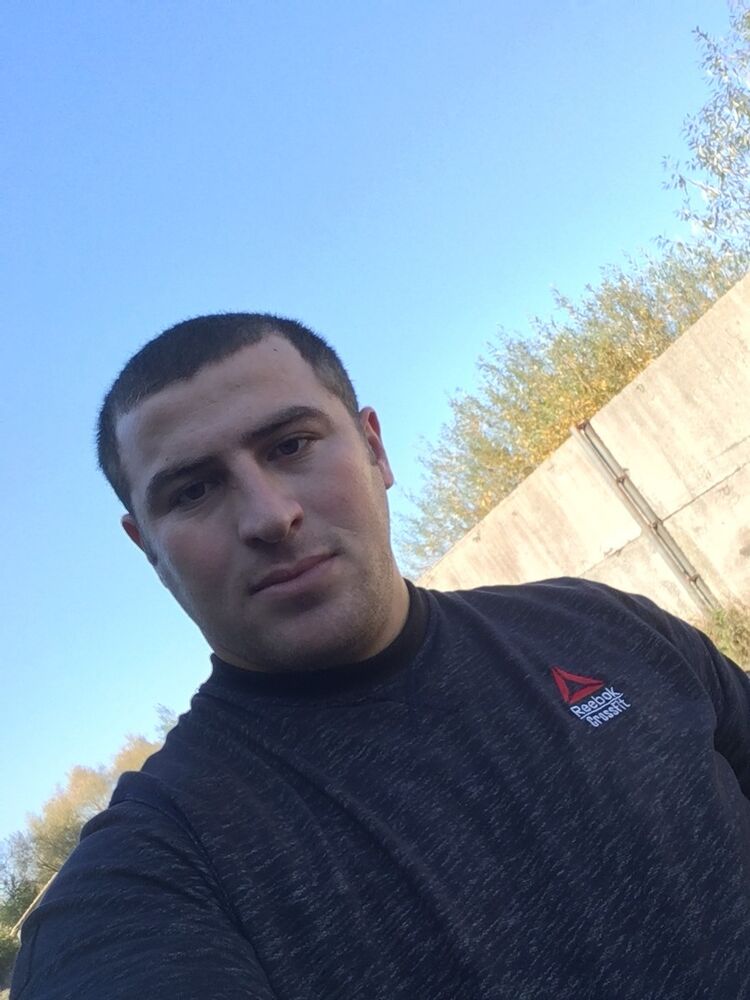  15034470  , 32 ,    