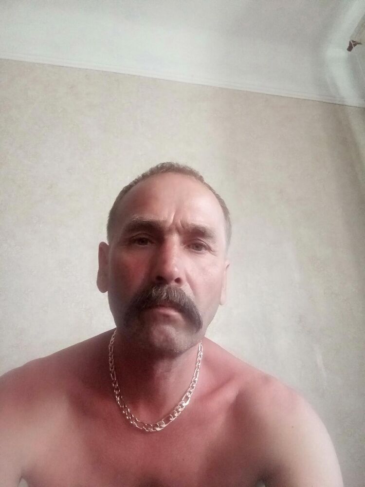  24549330  , 64 ,    