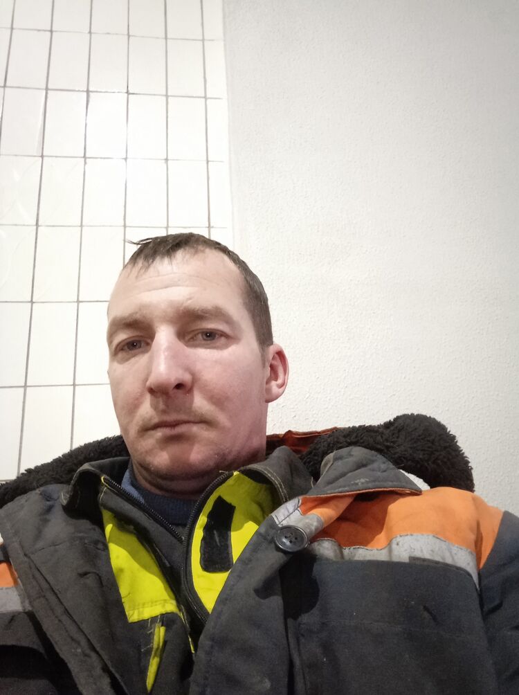  32148350  , 36 ,    