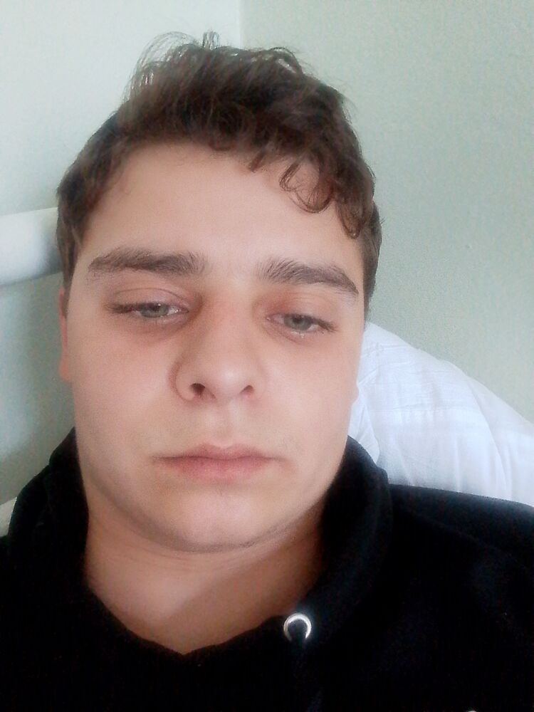  42813600  , 19 ,    