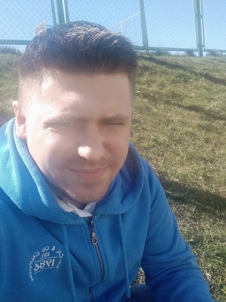  37710630  Pavel, 36 ,    Warszawa
