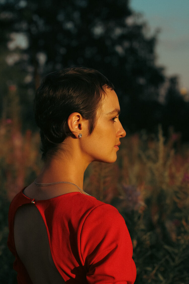 ���������� ������������, ���� ������� Demi, 35 ���, ������������ ��� ���������