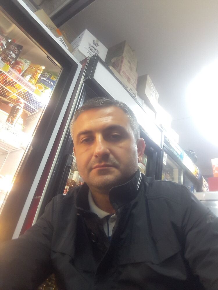  28403320  Vuqar, 41 ,    -