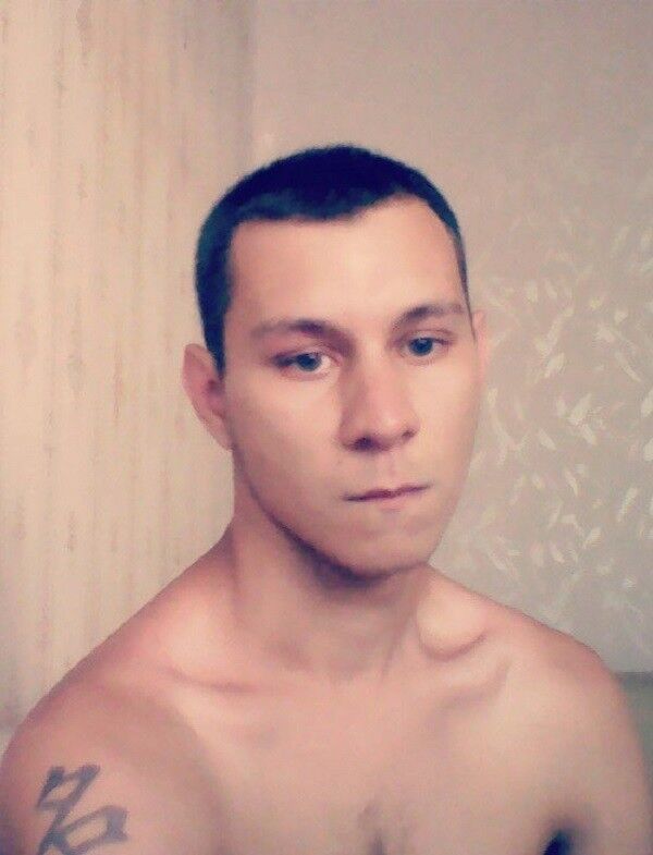  ,   Denis, 33 ,     , c 
