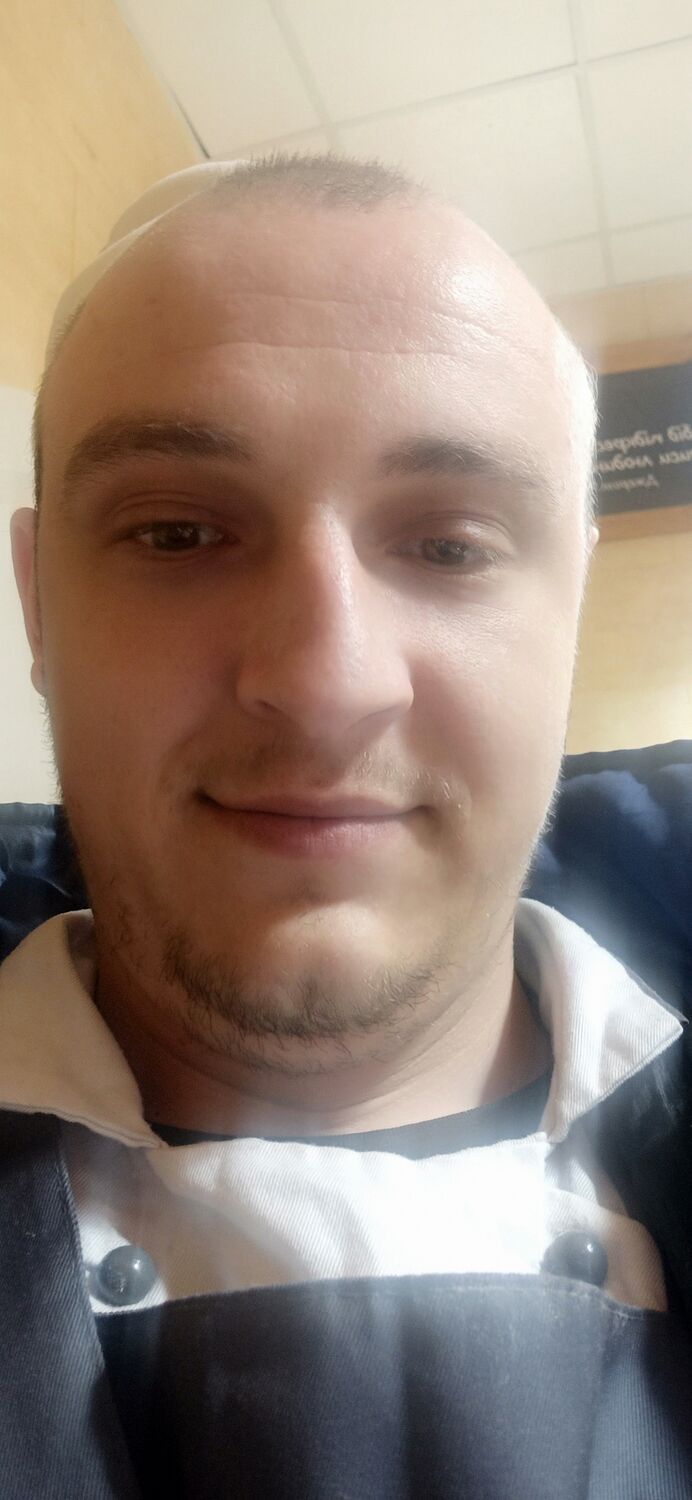  31274590  Vitalik, 32 ,    